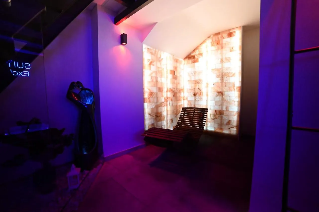 Casa vacanze Suite Cavour Exclusive House Private Luxury Spa Brindisi Italia