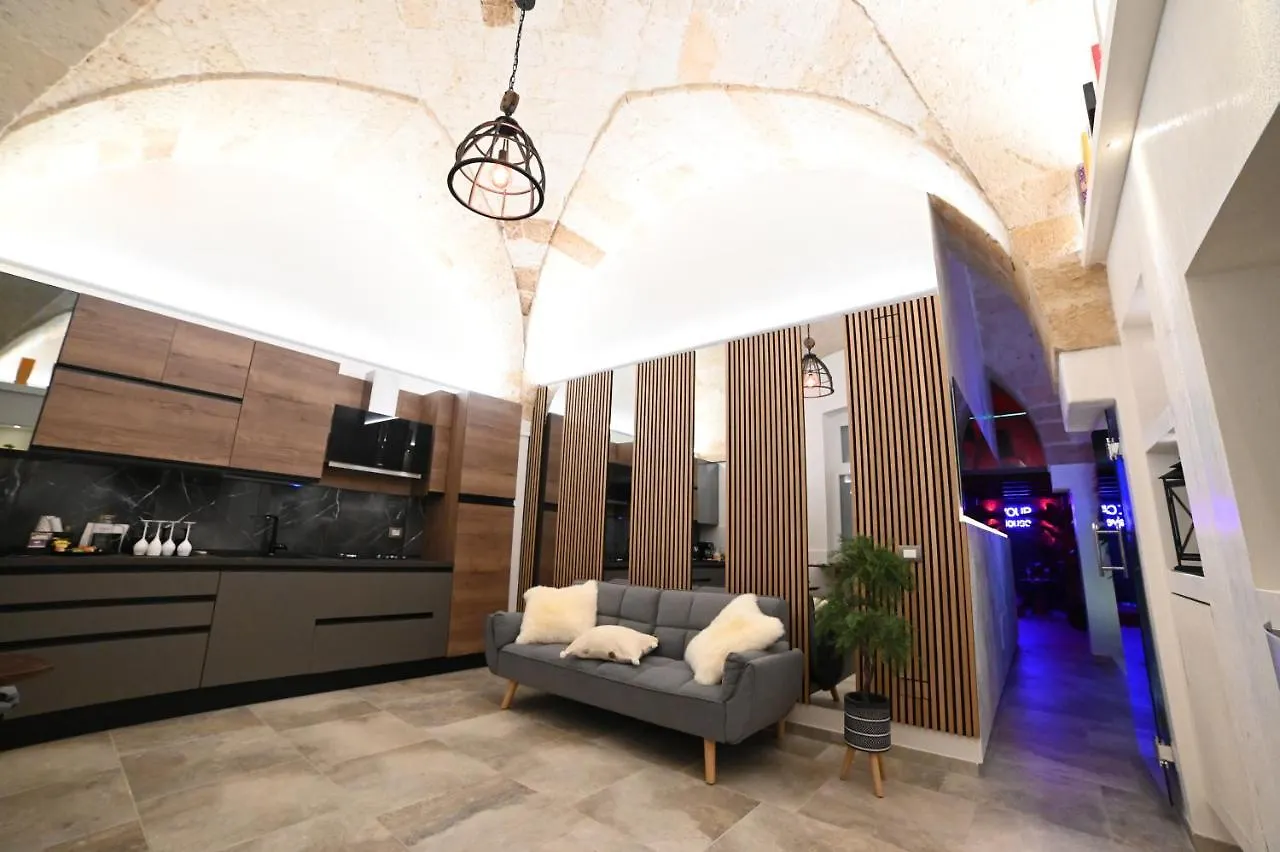 Suite Cavour Exclusive House Private Luxury Spa Brindisi 0*,  Italy